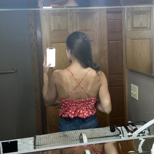Criss cross tank